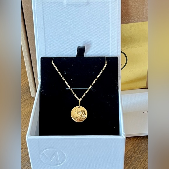 ‼️SOLD‼️ Mejuri Zodiac Necklace-Sagittarius - Picture 5 of 5